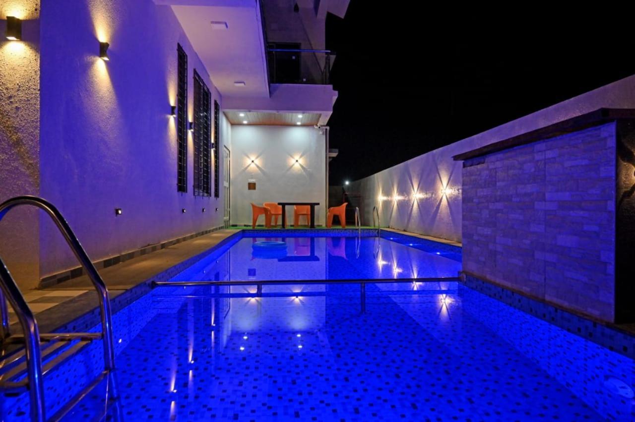 Fun Square Villa Lonavla Exterior foto